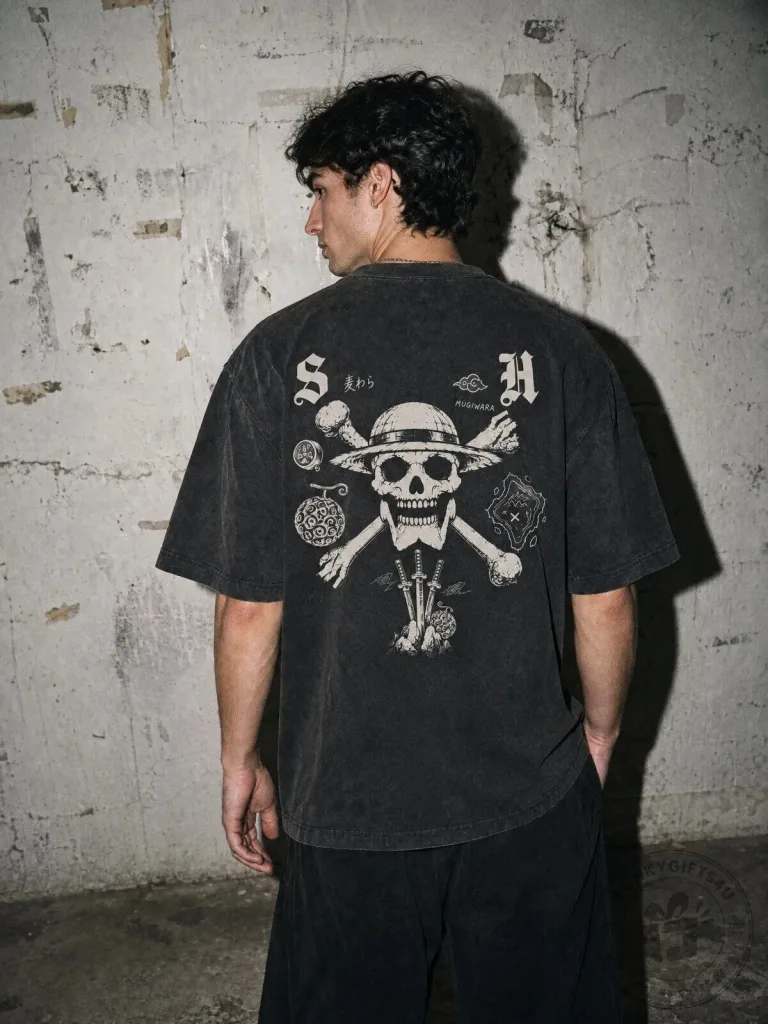 One Piece Straw Hat Pirates Skull and Crossbones Vintage T-Shirt 21 One Piece Straw Hat Pirates Skull and Crossbones Vintage T-Shirt